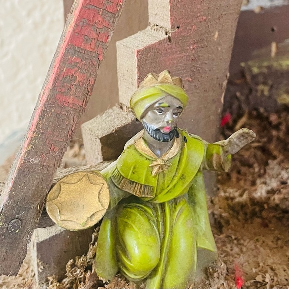 Vintage Italian Nativity Scene Set 10 Figurines Mid-Century - Picture 8 of 15